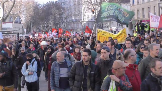 France: Clashes in Lyon demo against planned pension reform