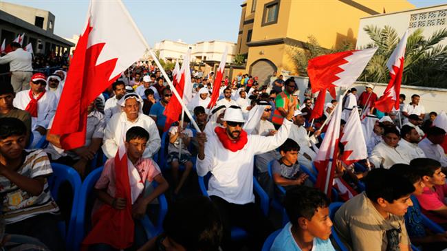 Bahraini protest movement urges civil disobedience