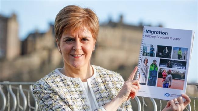 Sturgeon blasts Tory immigration policy 