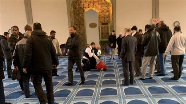 London mosque stabbing