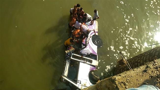 24 dead as wedding bus falls off bridge in India