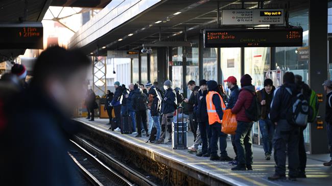 UK government takes over railways in virus outbreak
