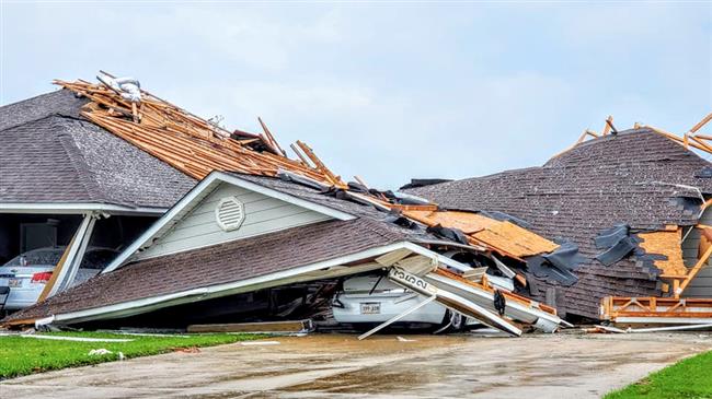6 killed as severe storms, tornadoes rip through US South
