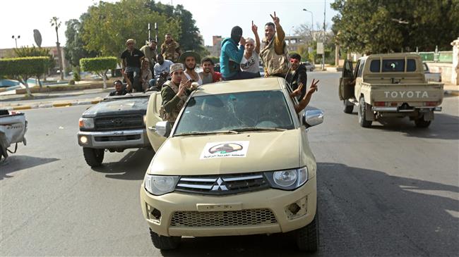 Libyan army advances near key rebel stronghold