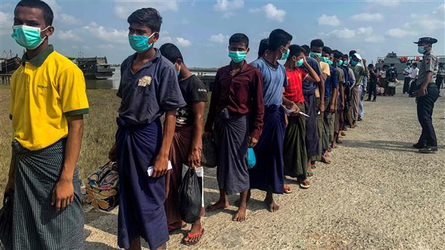 Myanmar ships 800 freed Rohingya prisoners back to Rakhine