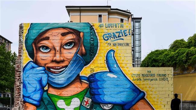 Street artist paints mural to thank doctors and nurses in Milan