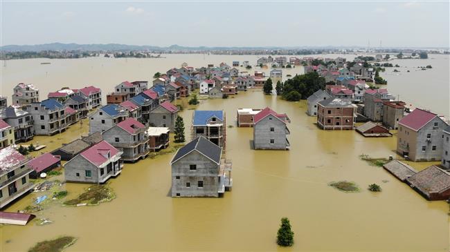 Whole towns submerged in south China floods