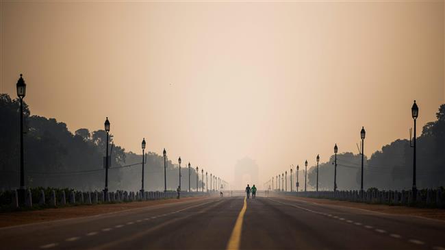 Heavy air pollution continues to plague New Delhi residents