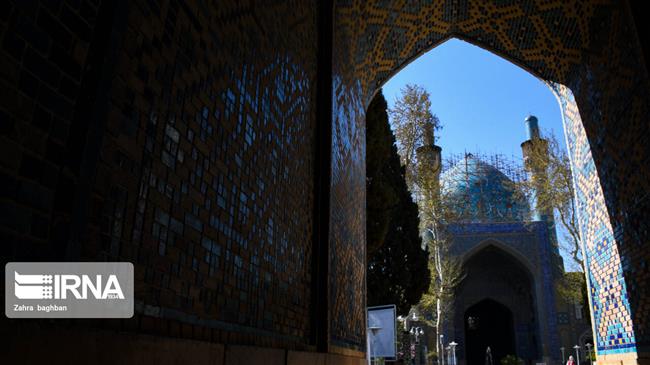 ‘Iran, Russia waive visa requirements for group tourist trips’