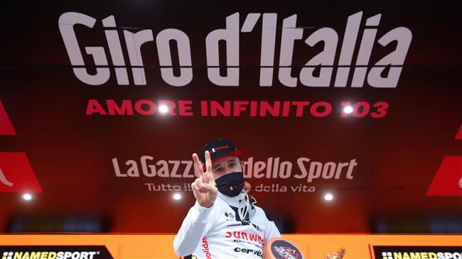 Giro d’Italia: Jai Hindley wins stage 18