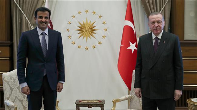 Qatar to invest billions in Turkey amid Ankara's currency crisis
