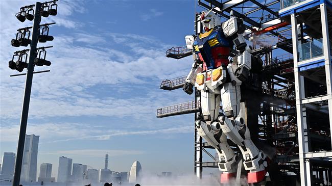 Japan: First steps of the giant robot Gundam