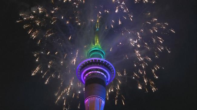 Auckland ushers in 2021 with New Year's Eve fireworks