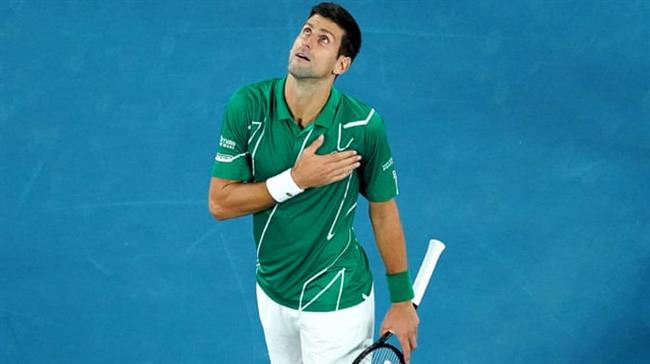 Australian Open: Djokovic tops Raonic, reaches quarters