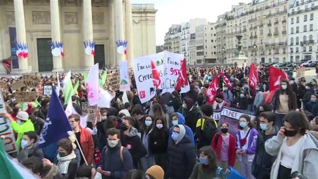 French youths rally for climate