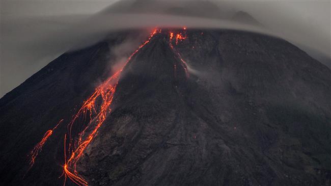 Icelandic volcano erupts after 900 years