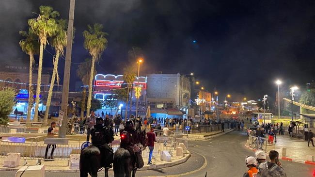 Israeli forces attack Palestinians gathering at Damascus Gate after iftar