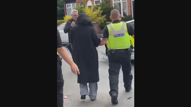 UK Muslim woman arrested for chanting 'Free Palestine'
