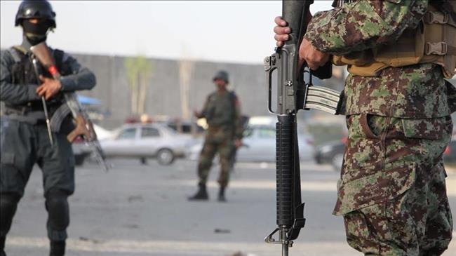 Armée afghane implose, merci USA